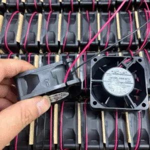 new and original  cooling fan 2450ML-10W-B70 24V 0.58A